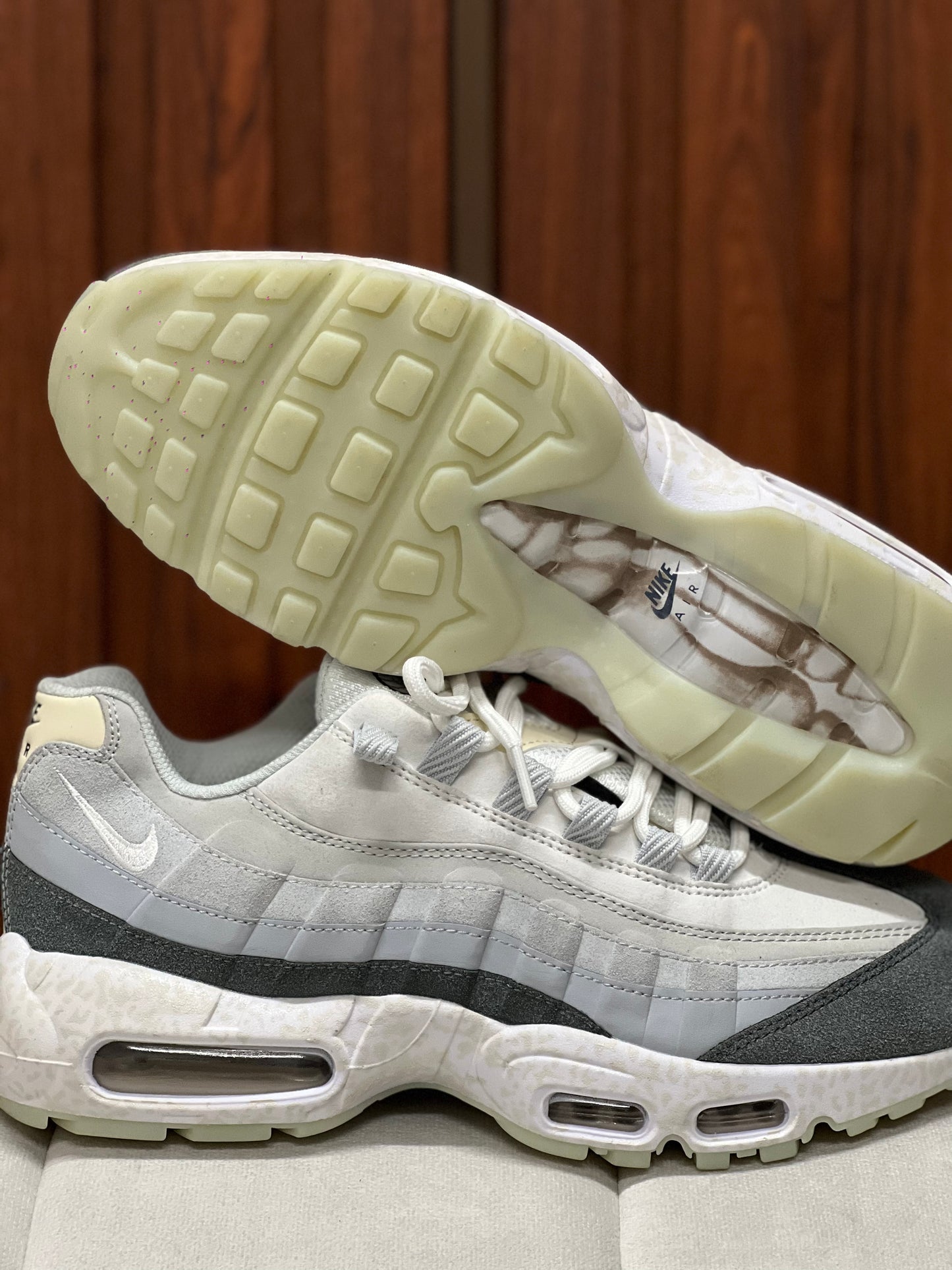 Nike Air Max 95 Light Bone