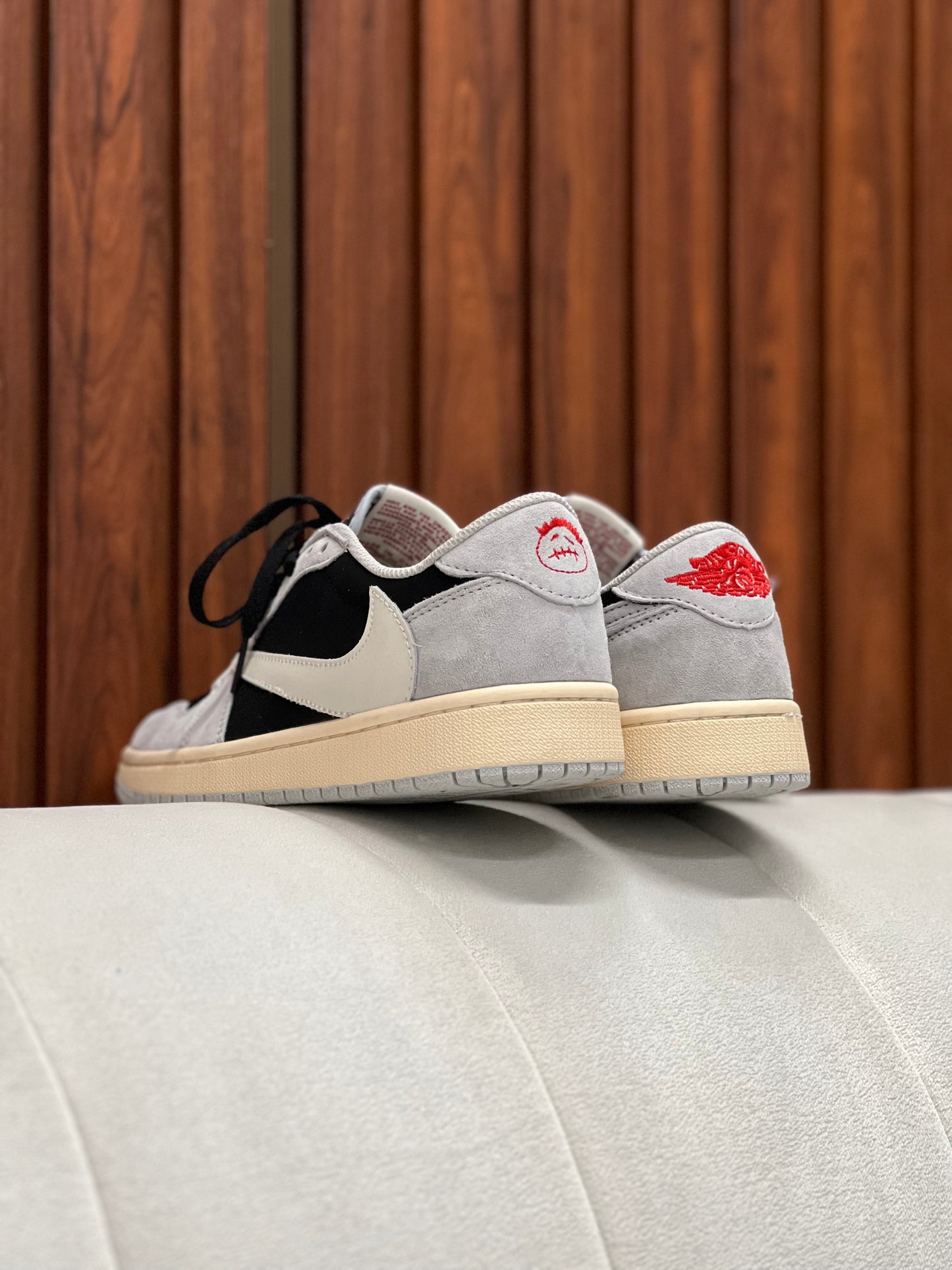 Nike Air jordan retro 1 X Travis Scott