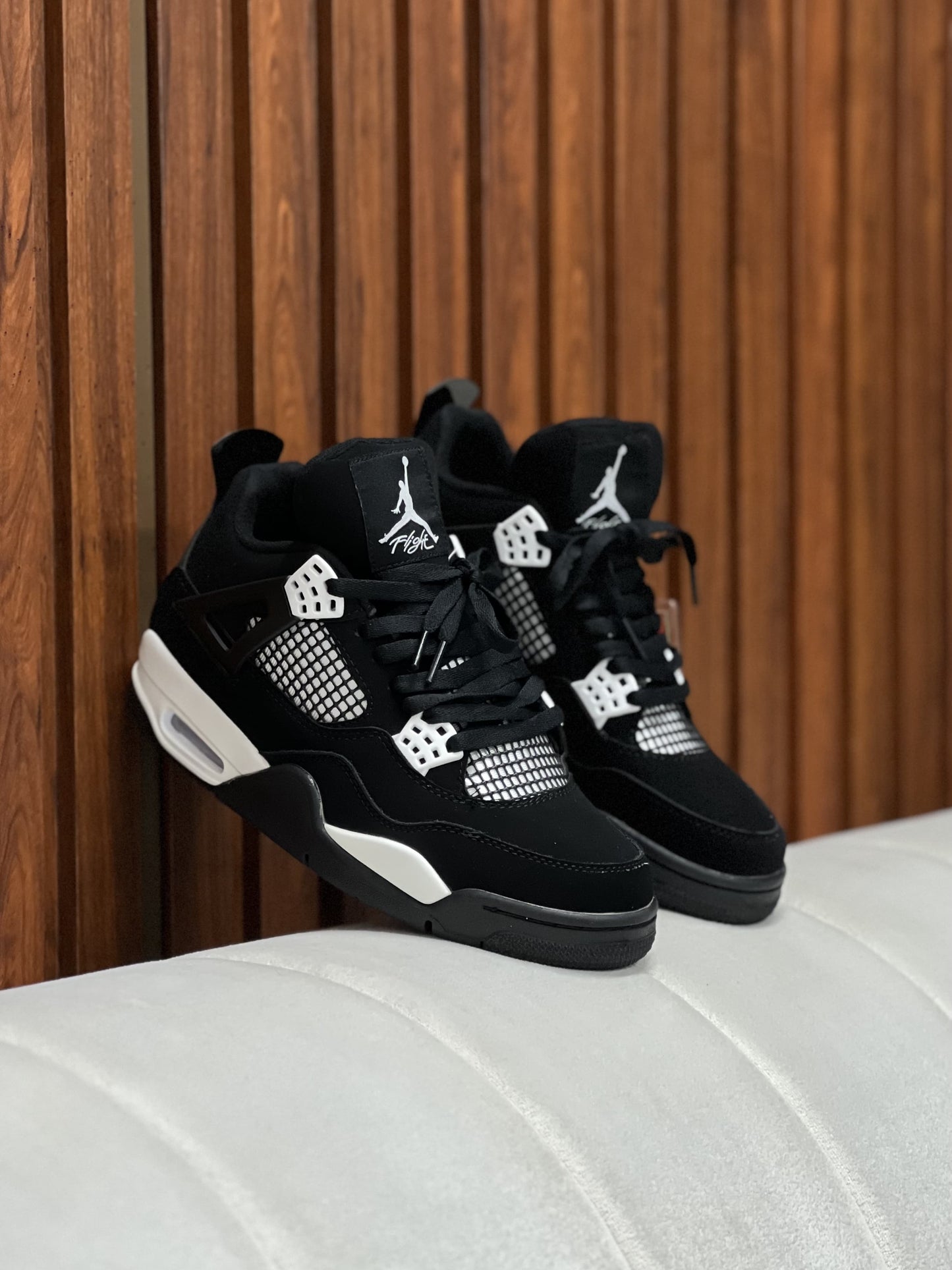 Nike Air Jordan 4 Retro White Thunder