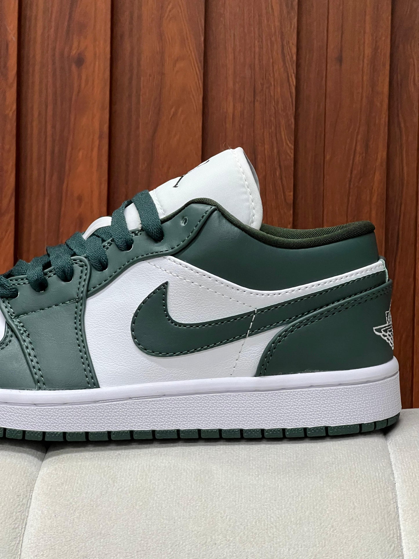 Nike Air Jordan 1 Low Galactic Jade