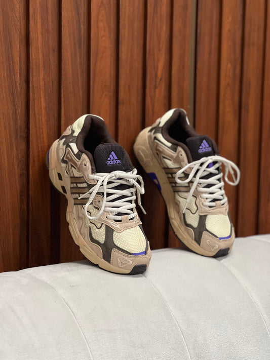 Adidas Response CL Bad Bunny Paso Fino