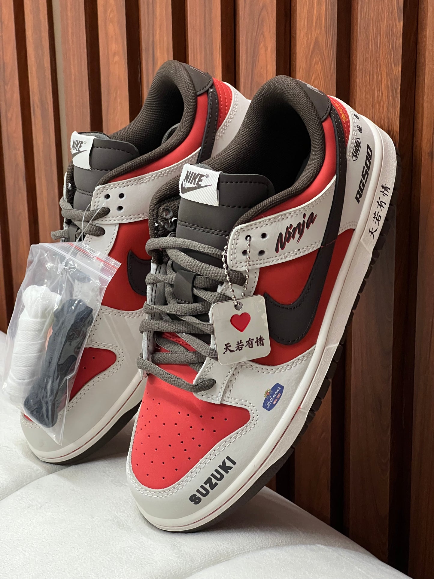 Nike SB Dunk Low Suzuki RG500