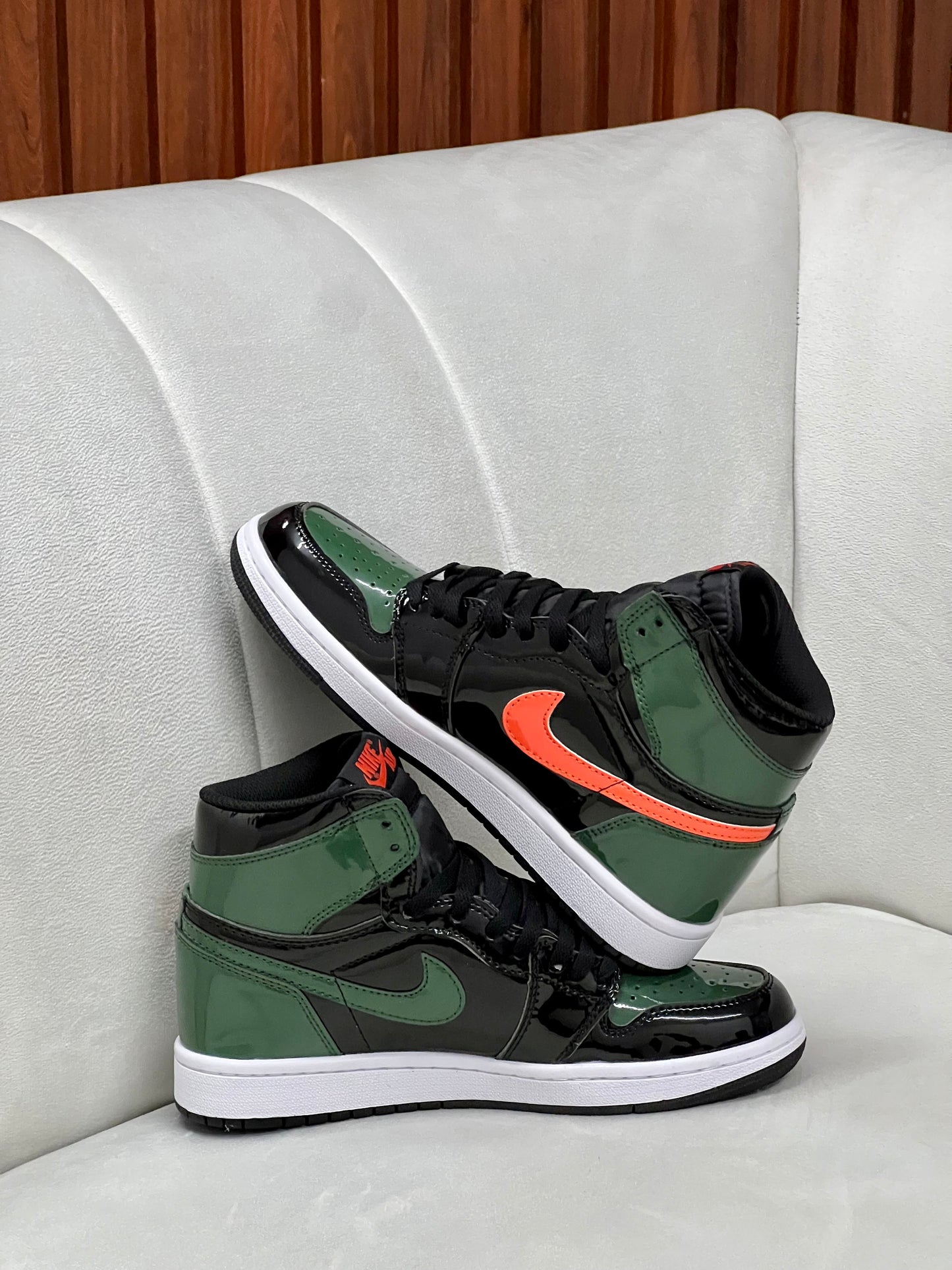 Nike Jordan Retro 1 Solefly