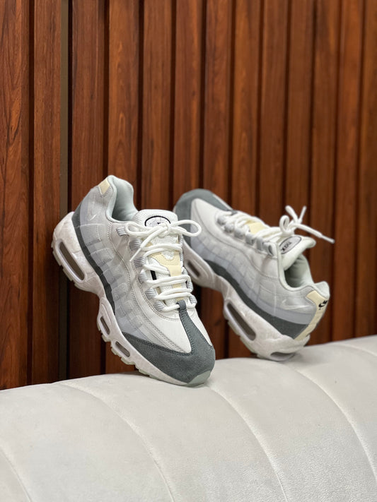 Nike Air Max 95 Light Bone