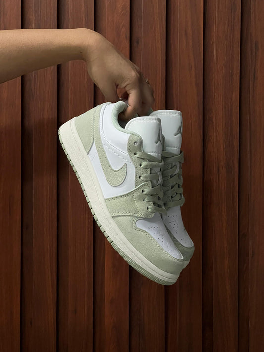 Nike Air Jordan 1 Low Seafoam