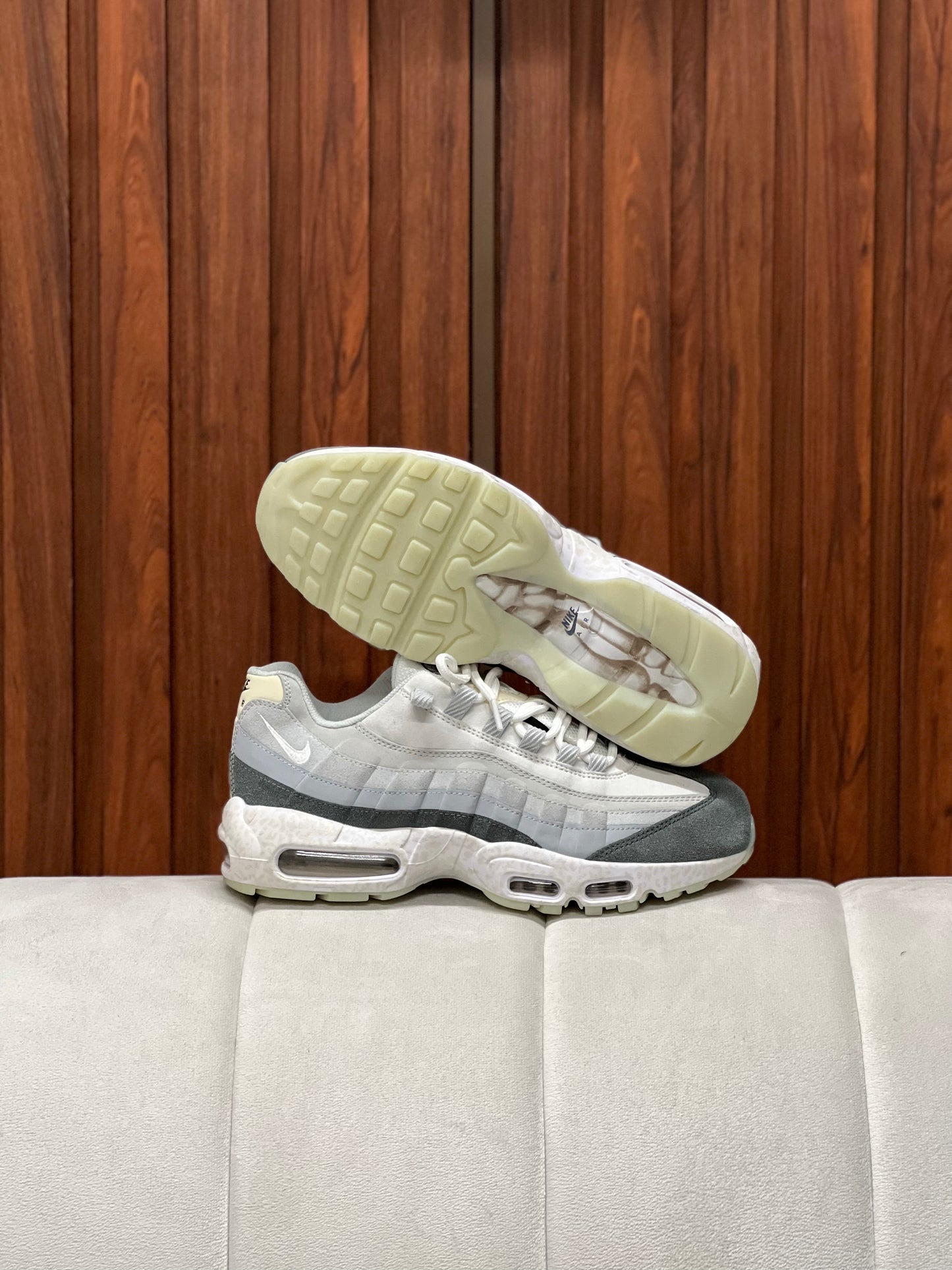 Nike Air Max 95 Light Bone