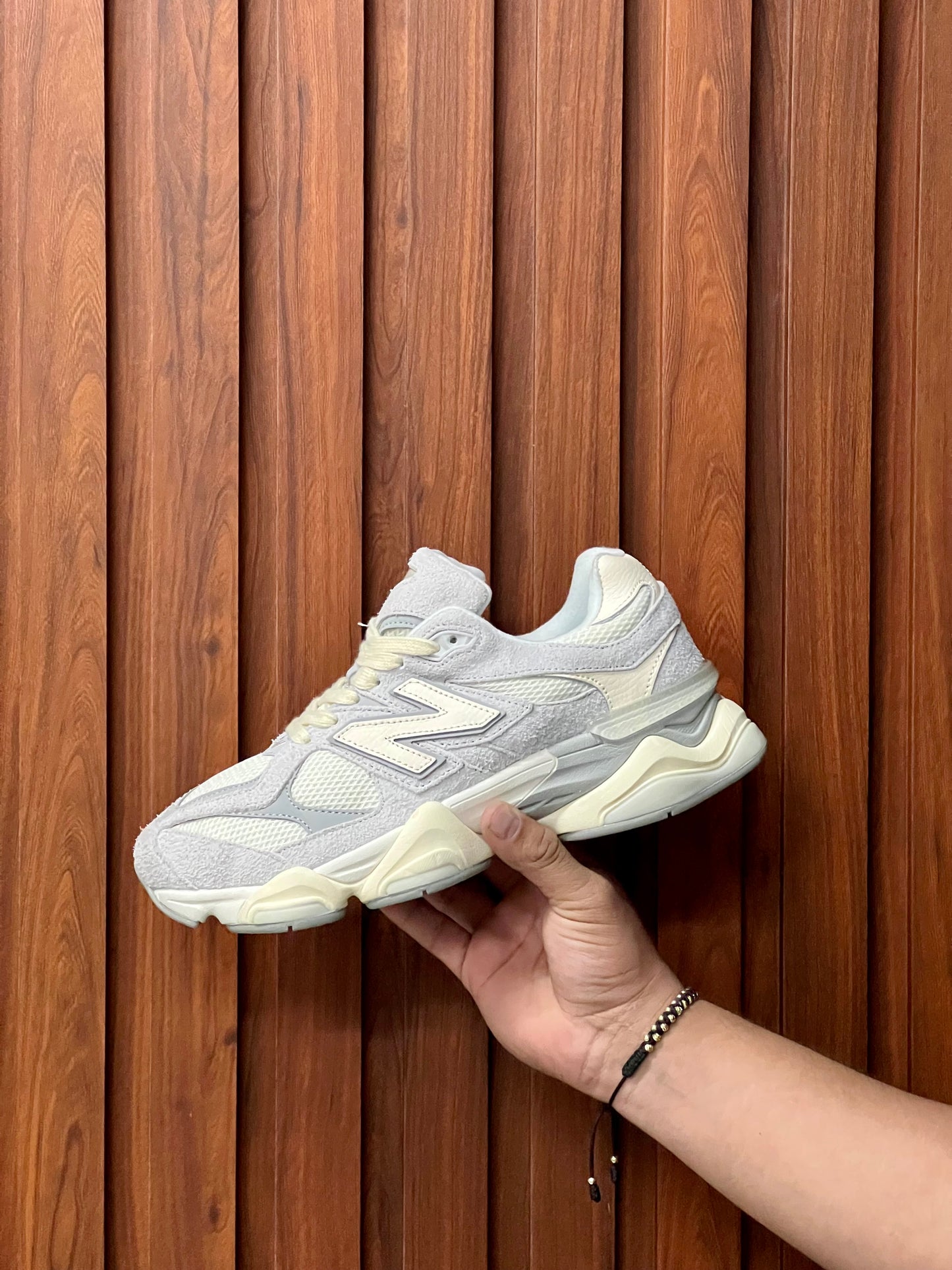 New Balance 9060 Quartz Grey