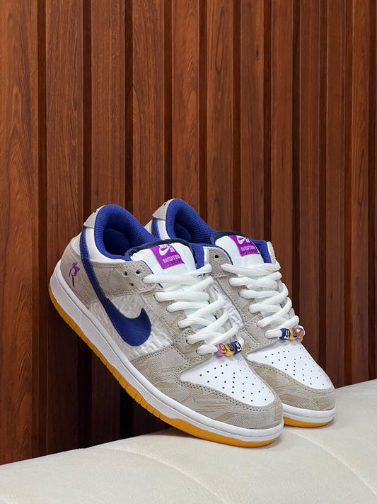 Nike SB Dunk Low X Rayssa Leal