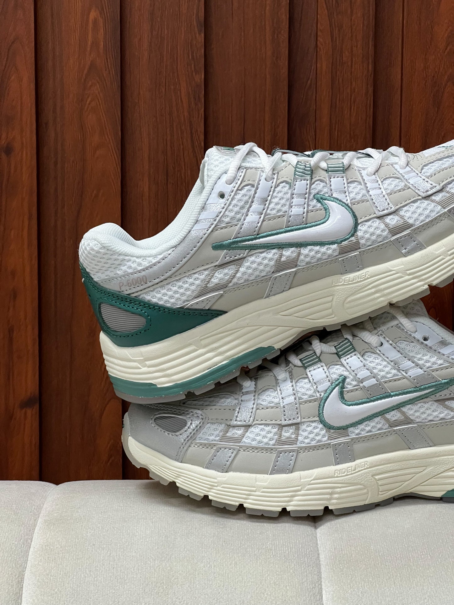 Nike P-6000 Light Bone Bicoastal Green