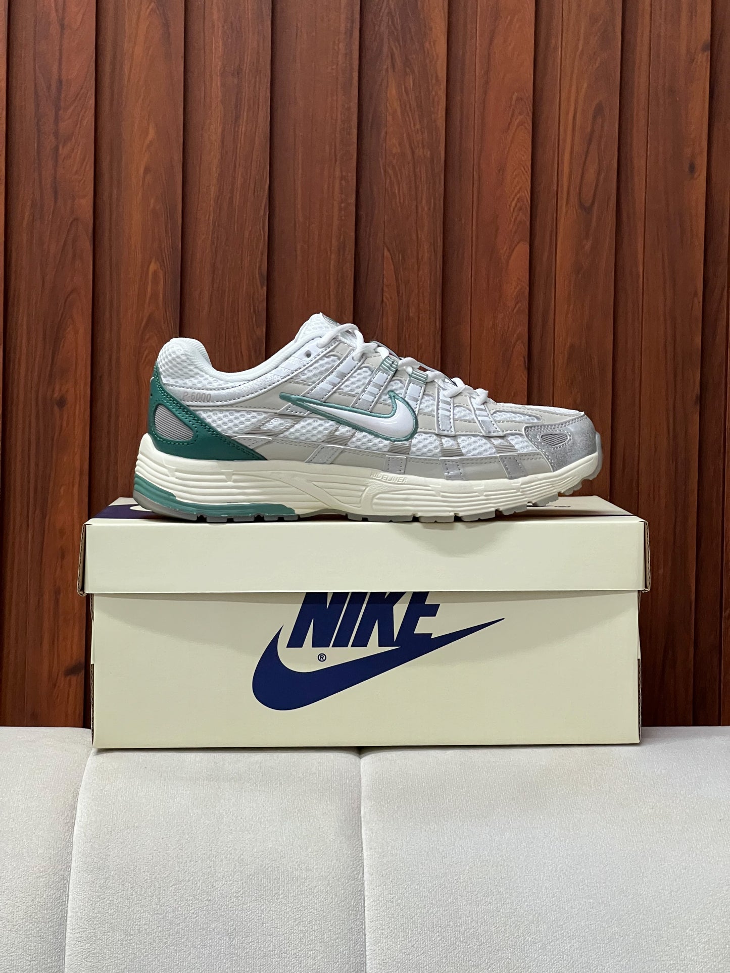 Nike P-6000 Light Bone Bicoastal Green