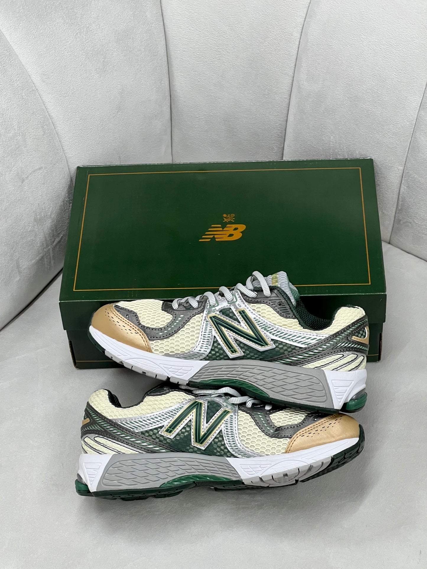 New Balance 860 V2 Aime Leon Dore Green
