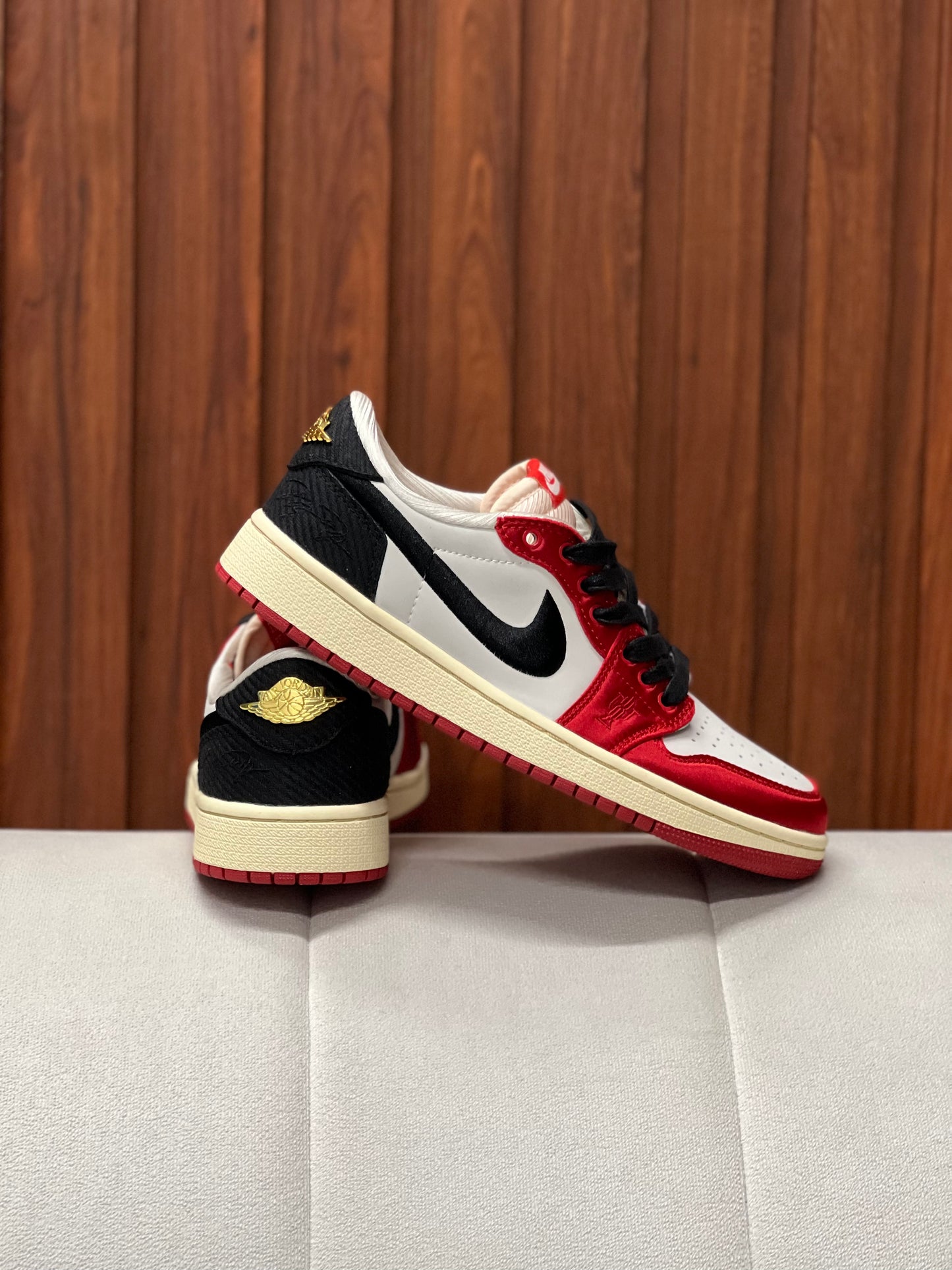 Nike Air Jordan 1 Low OG Trophy Room Rookie Card Away