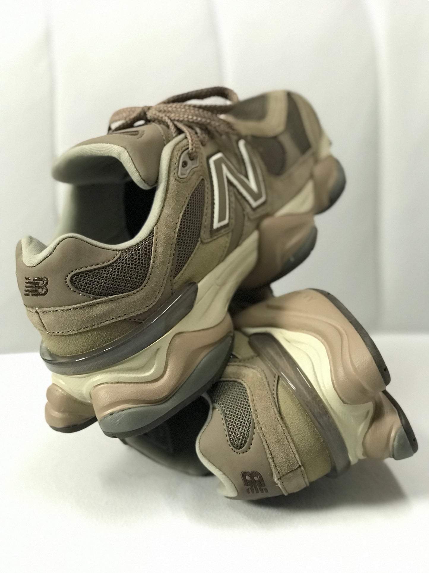 New Balance 9060 Mushroom Brown
