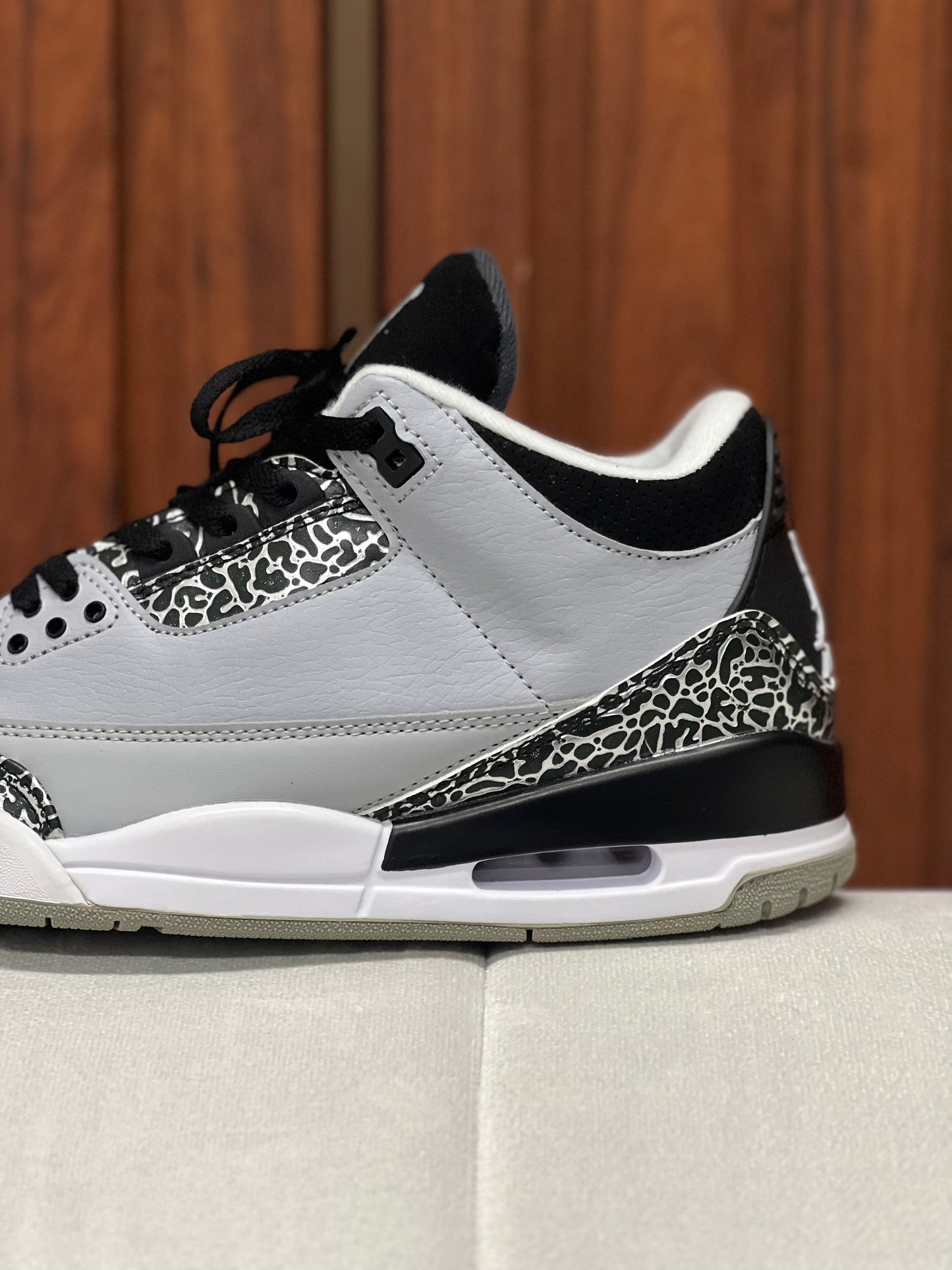 Nike Air Jordan 3 Retro Wolf Grey