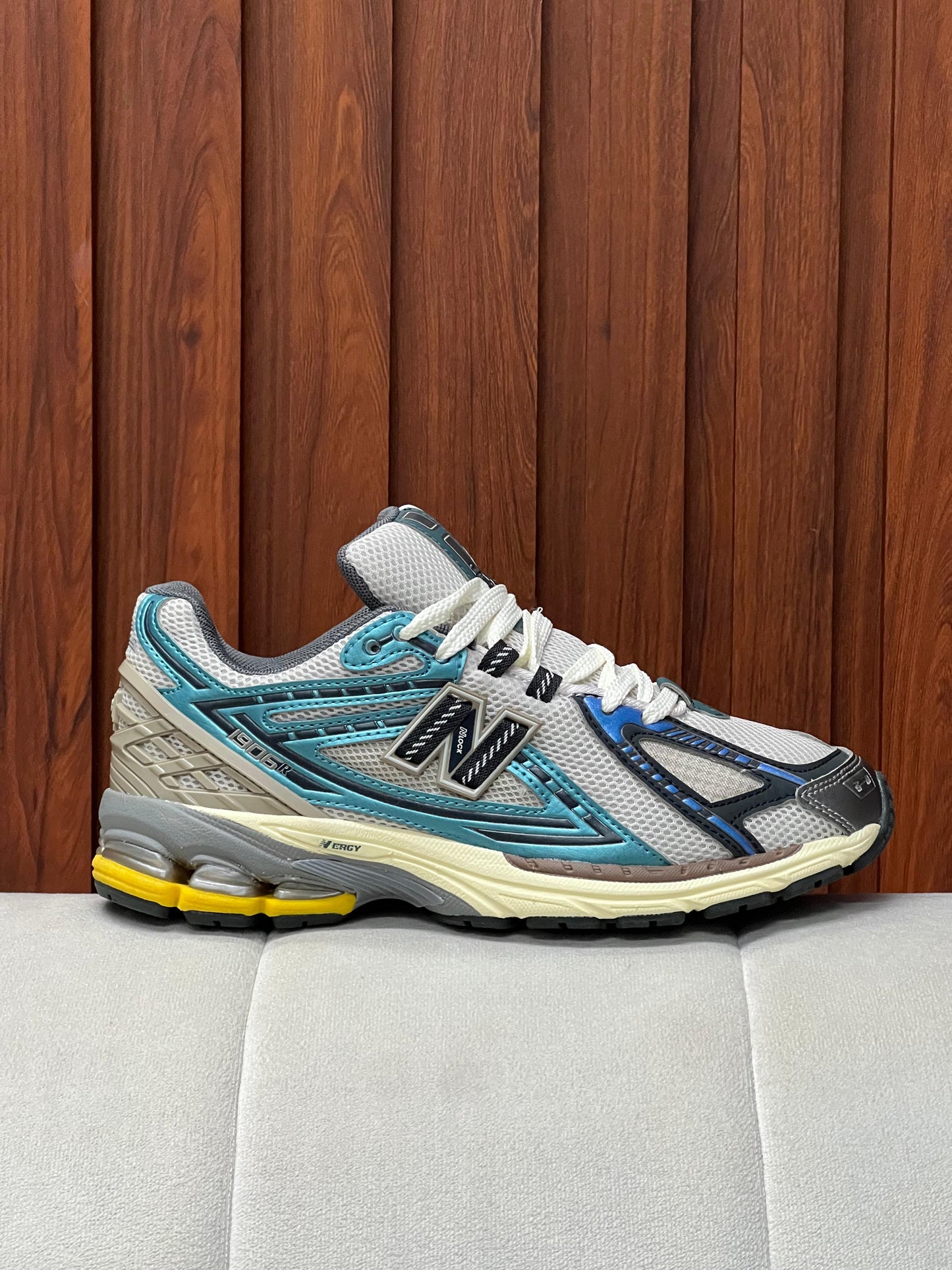 New Balance 1906R Metallic Teal New Spruce