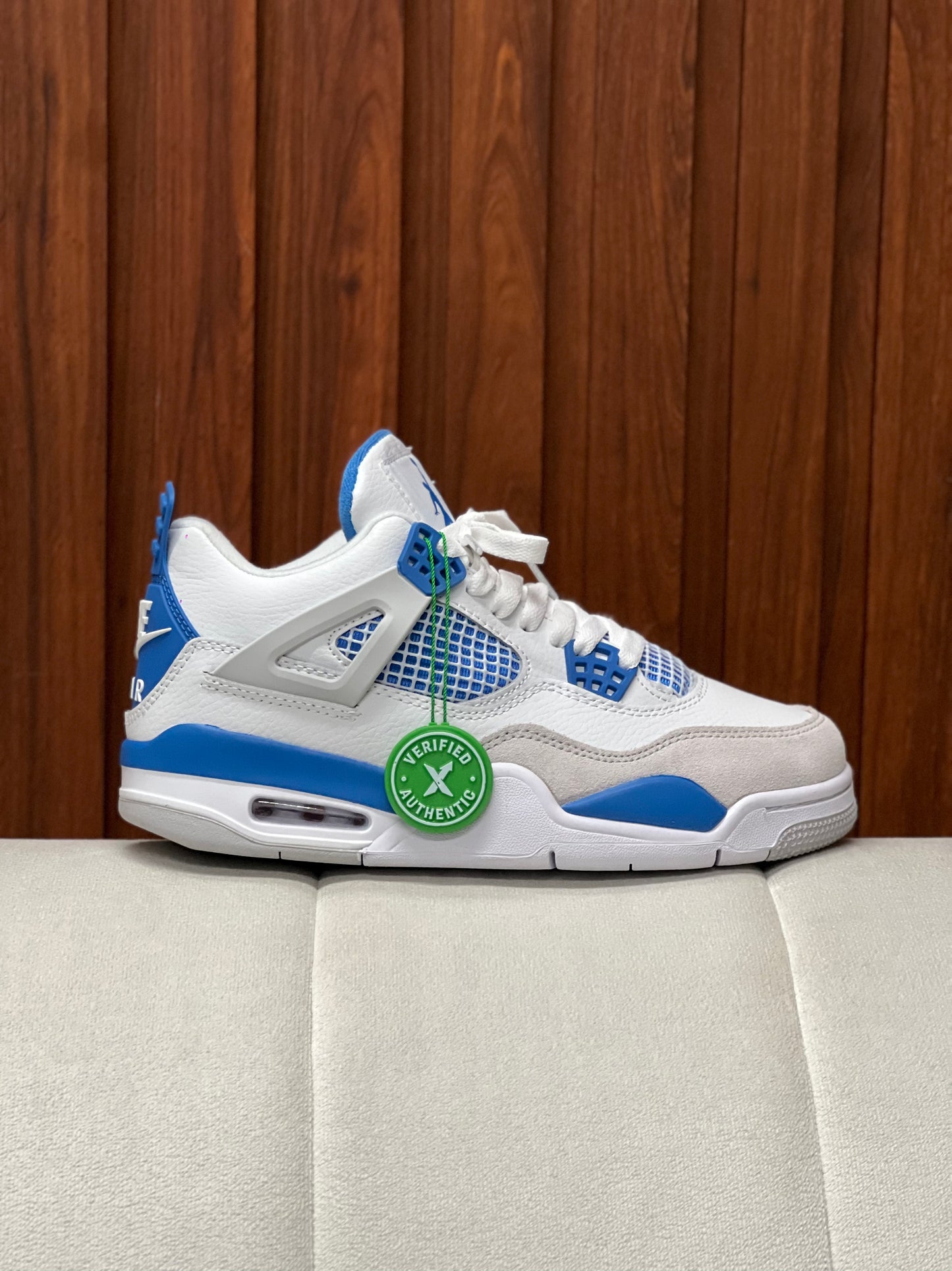 Nike Air Jordan 4 Retro Military Blue