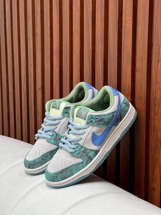 Nike SB Dunk Low Crenshaw Skate Club