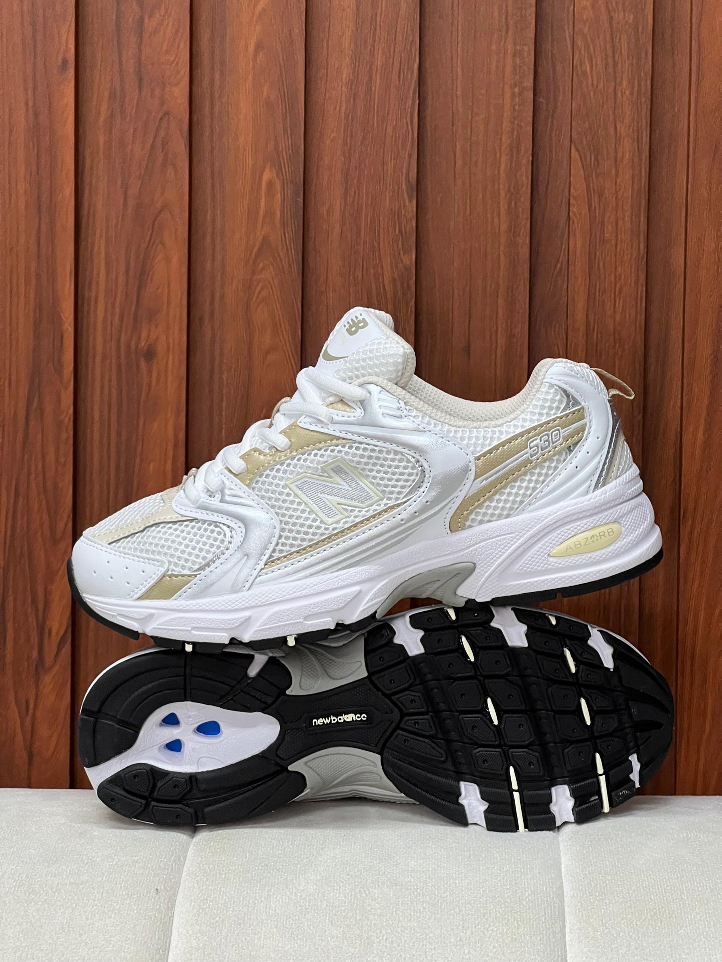 New Balance 530
