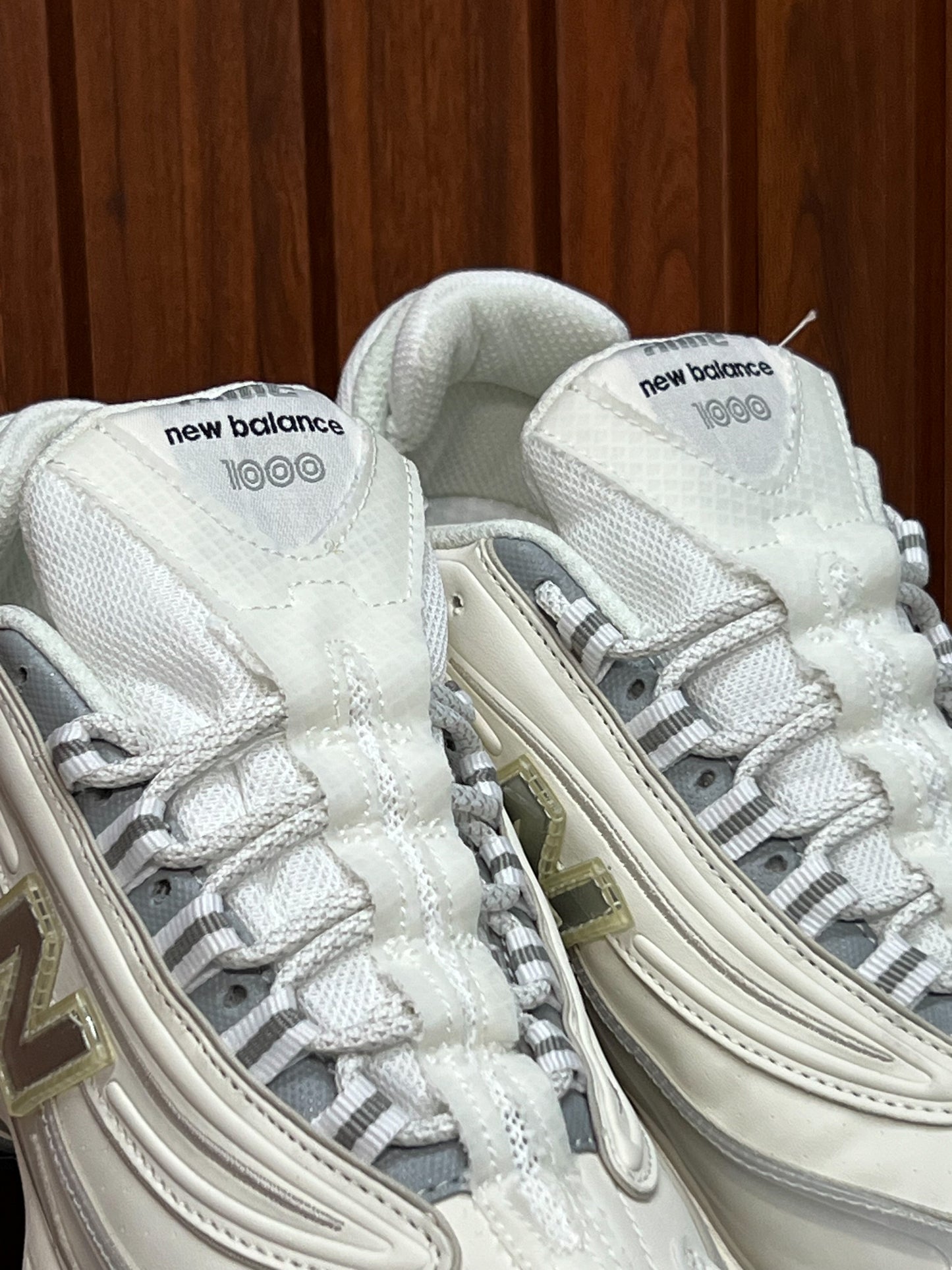 New Balance 1000
