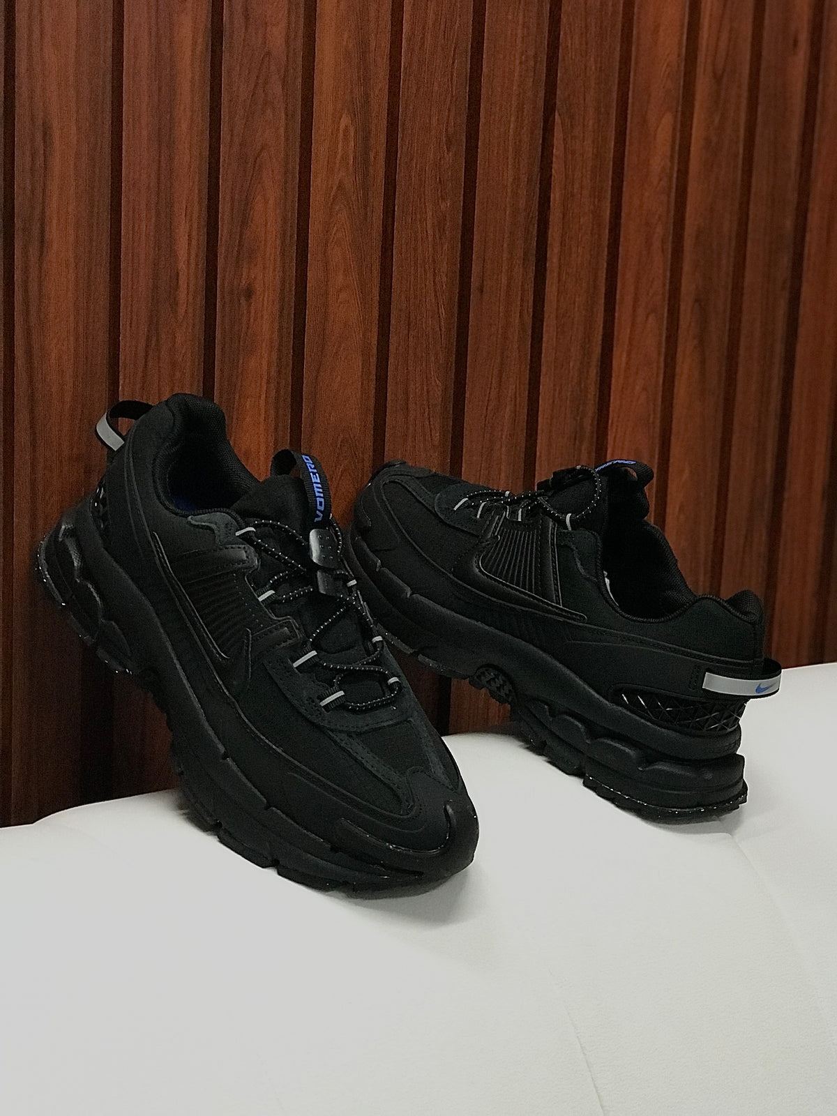 Nike Zoom Vomero 5 Roam Black