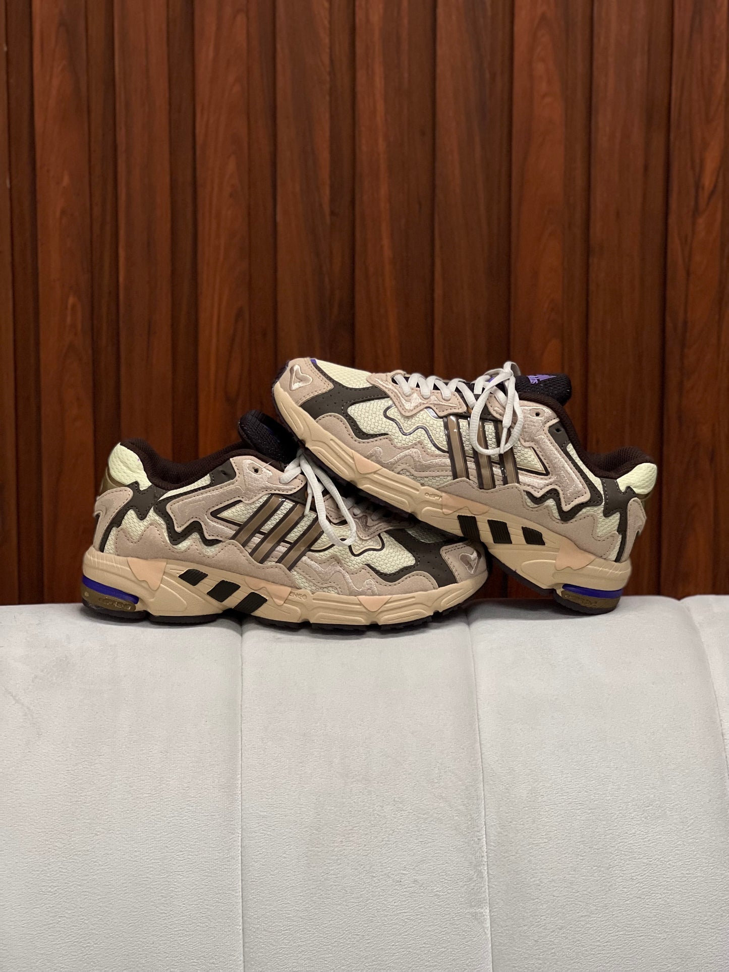 Adidas Response CL Bad Bunny Paso Fino
